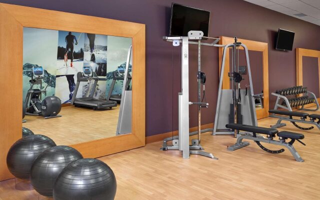 DoubleTree by Hilton Hotel West Edmonton