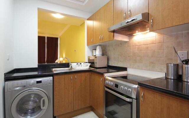 Signature Holiday Homes- Studio Apartment Venetian Tower