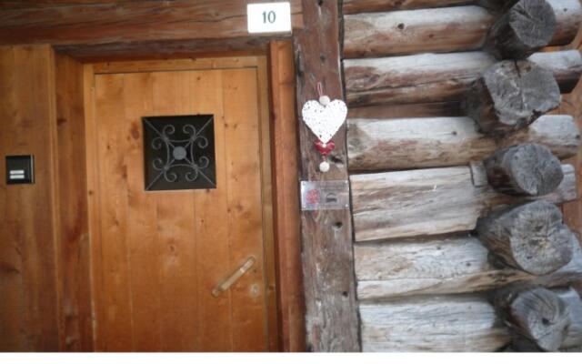 Faber, Three Room Apartment. -360 Faber