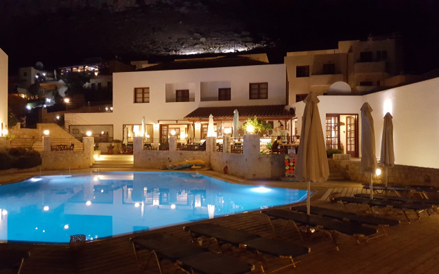 Amazones Village Suites