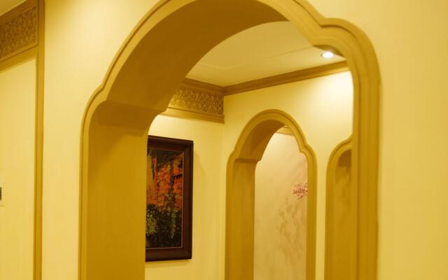 La Palm Hotel