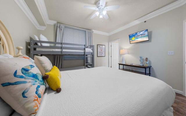 The Beach Club B202