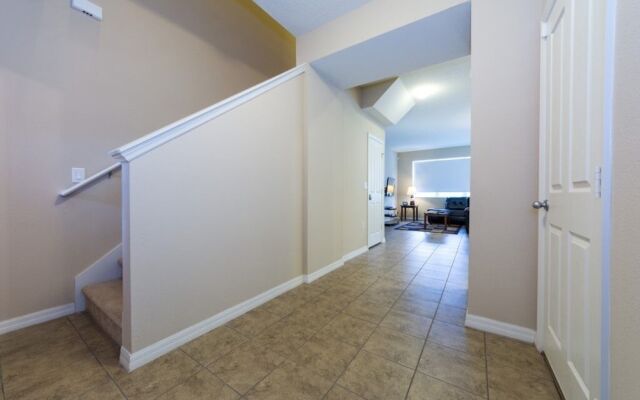 H2u - Gaston - Cb3181 4 Bedroom Townhouse