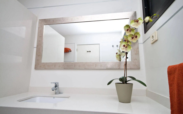 Amadores Beach Apartments