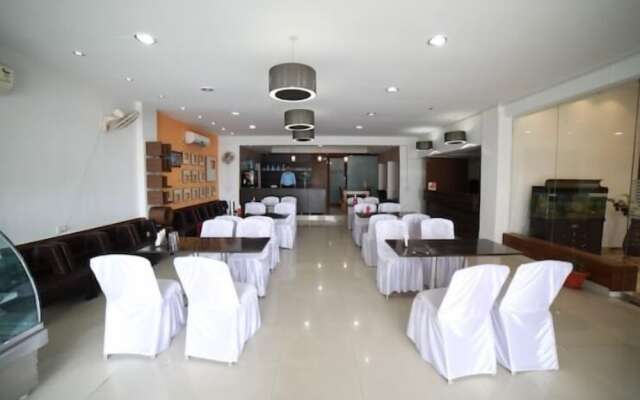 Clarks Inn Express