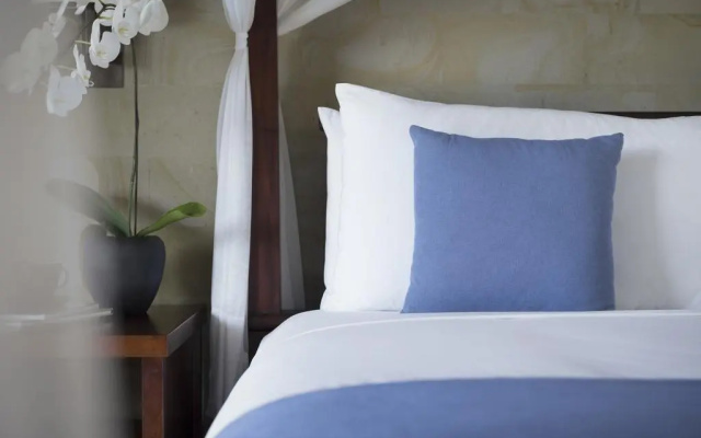 REVIVO Wellness Resort Nusa Dua Bali