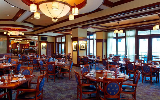 Renaissance Shoals Resort and Spa