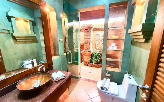 Balinese Pool Villa in Rawai