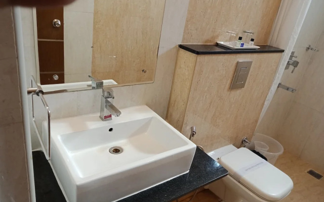 Sandesh Kingston by Agira Hotels