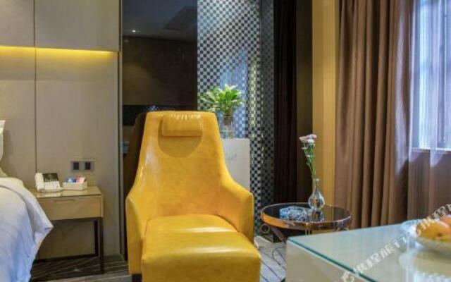 Oriental Boutique Hotel (Huainan Railway station)