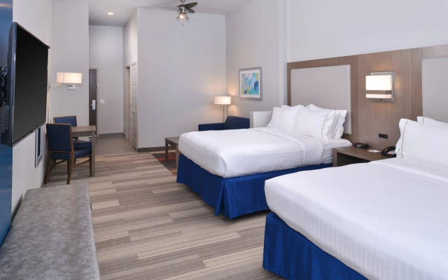 Holiday Inn Express & Suites Houston E - Pasadena by IHG