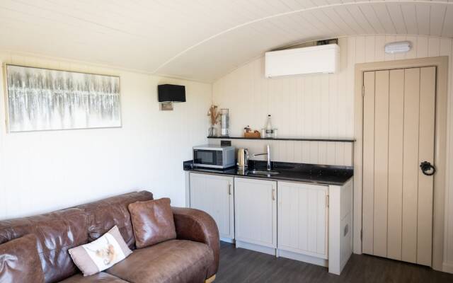 Coltsfoot Country Retreat