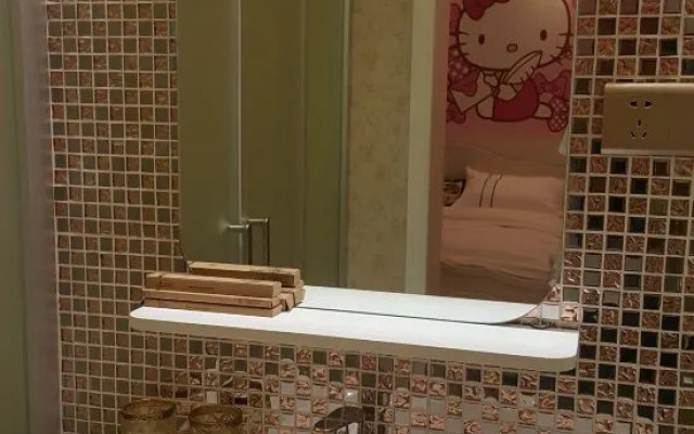 Shiyou Theme Smart Apartment (Dali Railway Station) – Bathroom – Dali