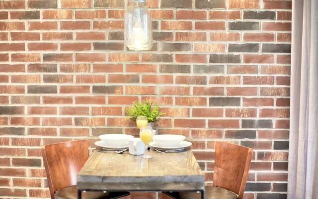 Tyzenhauz Apartments