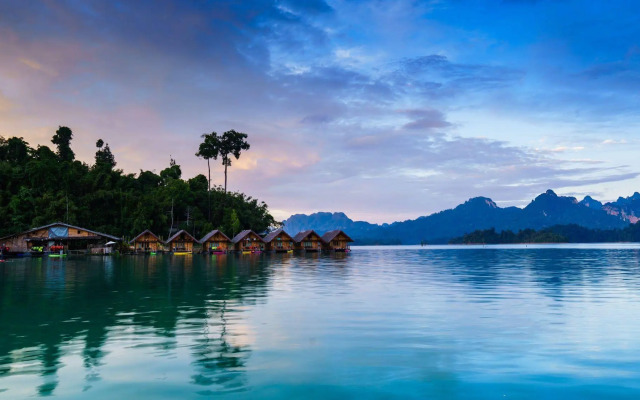 Keeree Warin Chiewlarn Resort