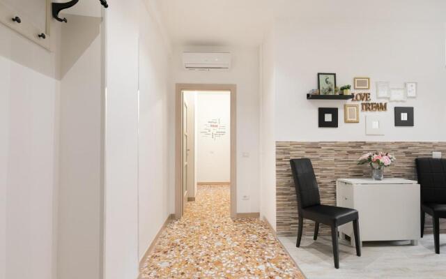 Stars Luxury Apartments 1