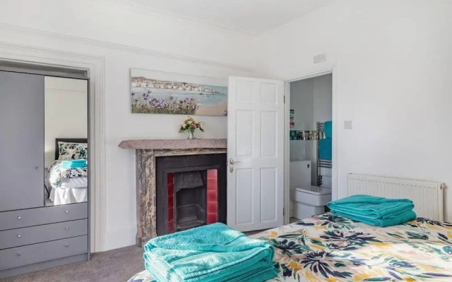 Lovely Villa 3 Kings 1double Sofa bed