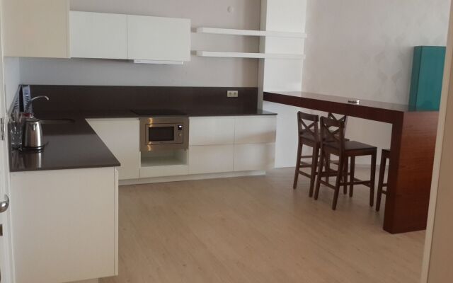 Ladies Beach Suit Otel