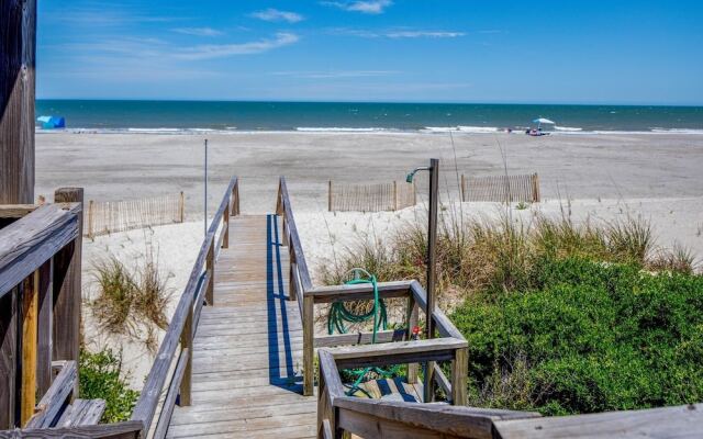 Hillcrest - 4 Br Home