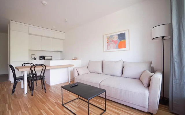 Green Garden Apartment w/.Balcony near Thermal Spa