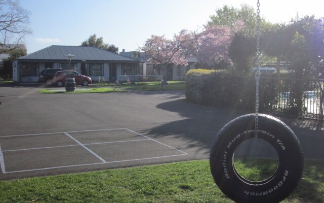 Amici Motel