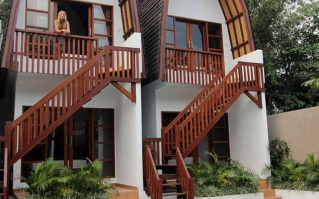 Mojo Resort