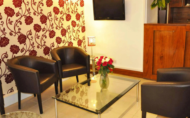 Kensington Court Hotel