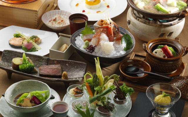 Akan Tsuruga Bessou HINANOZA