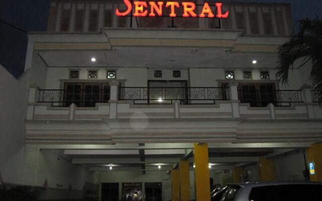 Sentral Hotel & Cafe