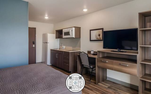 Woodspring Suites Downers Grove - Chicago