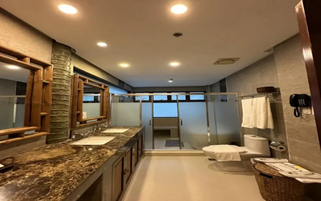 Fridays Puerto Galera