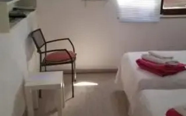 Bed & Breakfast Dora-Self check-in