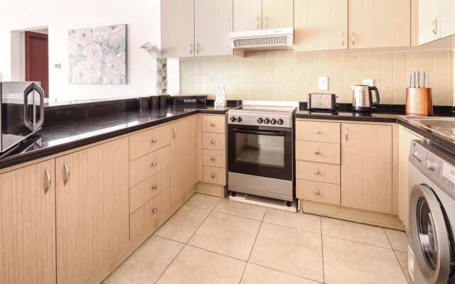 Stylish + Cozy 1BR in Sports City