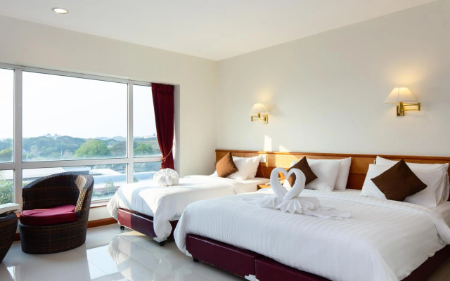 Kanchanaburi City Hotel