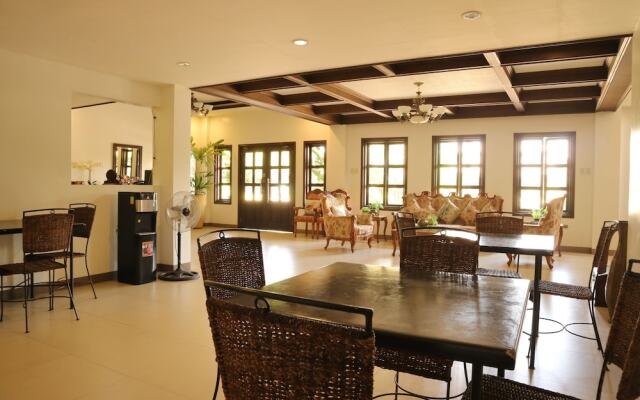 Casa Palmera Tourist Inn