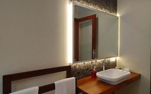 The Grand Villandra Resort