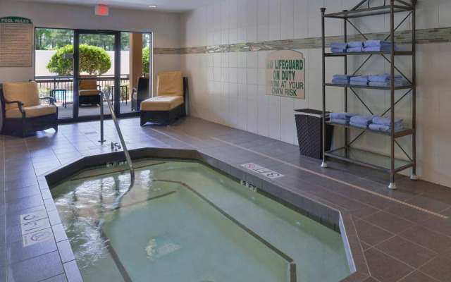 Courtyard by Marriott Columbia Northeast/Fort Jackson Area