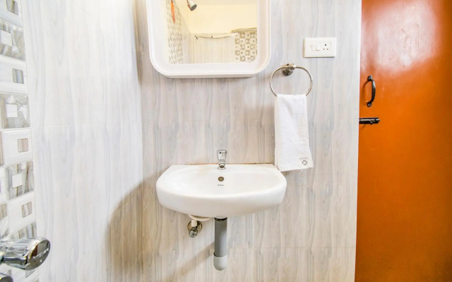 Fabhotel Thejas Paaradise