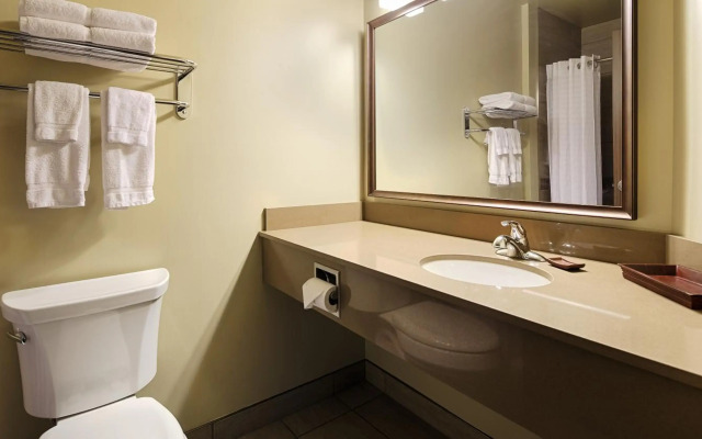 Best Western Plus Winnipeg West