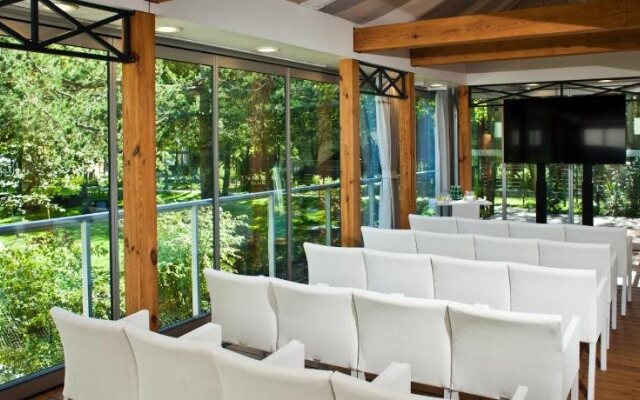 Rosevia Resort & SPA