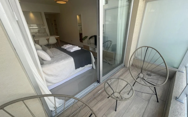 Urban Luxury- Studio Living in San Telmo Num6917