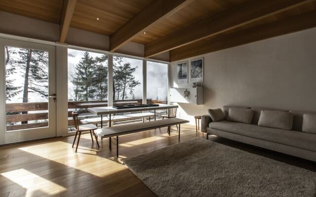 Dolomiti Mountains' View Chalet