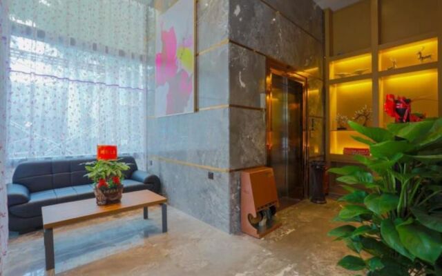 Shenzhen Huazi Hotel