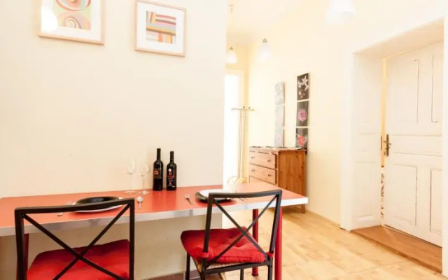 Avantgarde Suites - Broadway