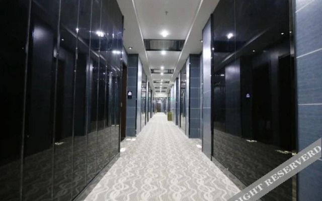 Qingmu Hotels Chain (Nanjing Maigaoqiao)