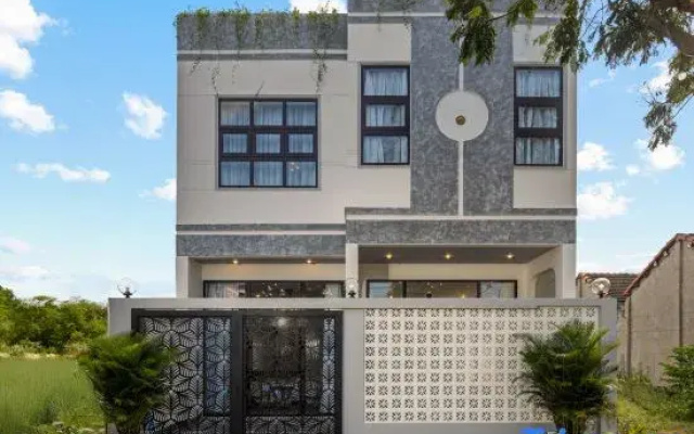 Villa 4brs big pool/near golf/near beach