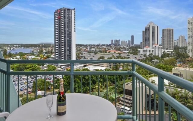 Holiday Holiday Crown Towers