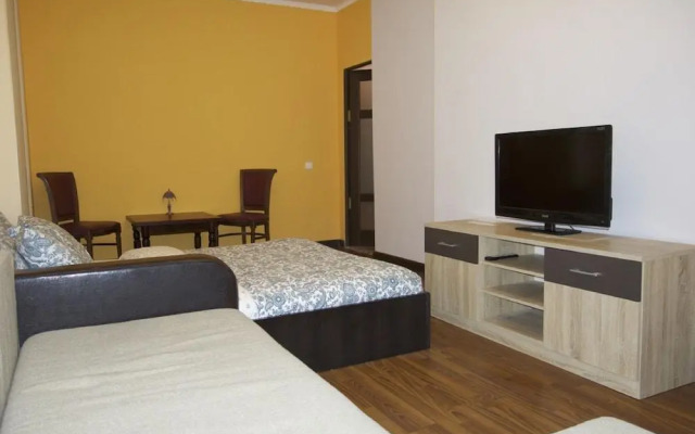 Апартаменты «LUXKV на 1-м Басманном»