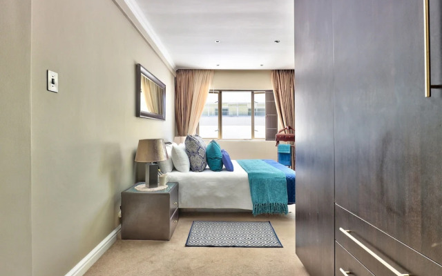 Bay Point Apartment on Beach Road