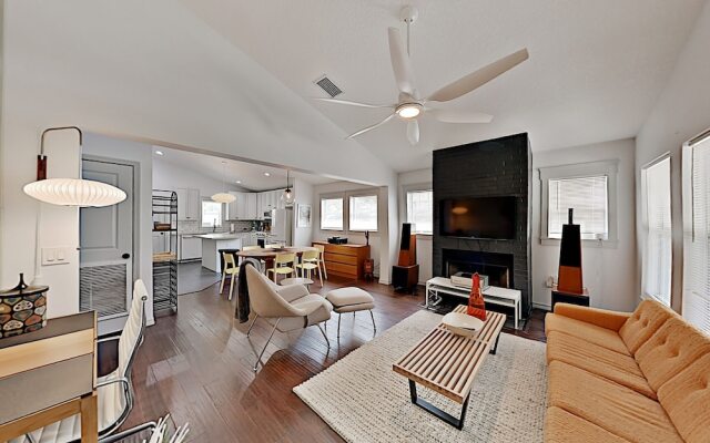 305whaya 3 Bedroom Home